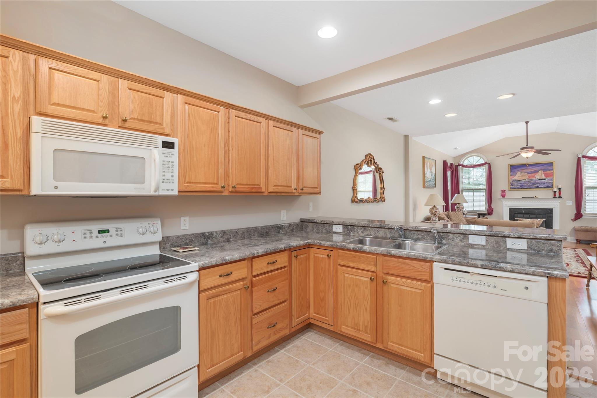 93 Outlook Circle Swannanoa NC 28778