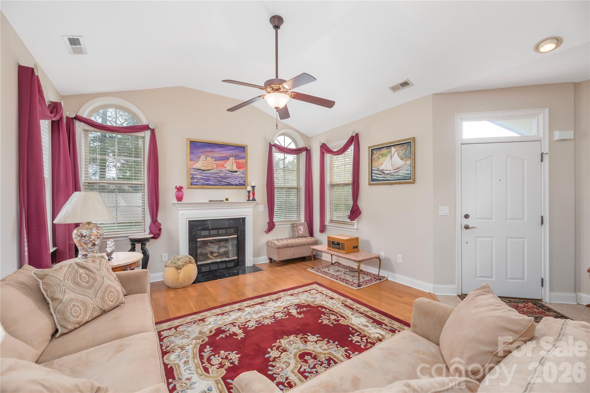 93 Outlook Circle Swannanoa NC 28778