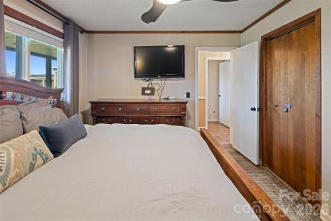 301 Pinnacle Inn Road Beech Mountain NC 28604