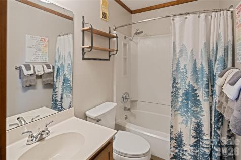 301 Pinnacle Inn Road Beech Mountain NC 28604
