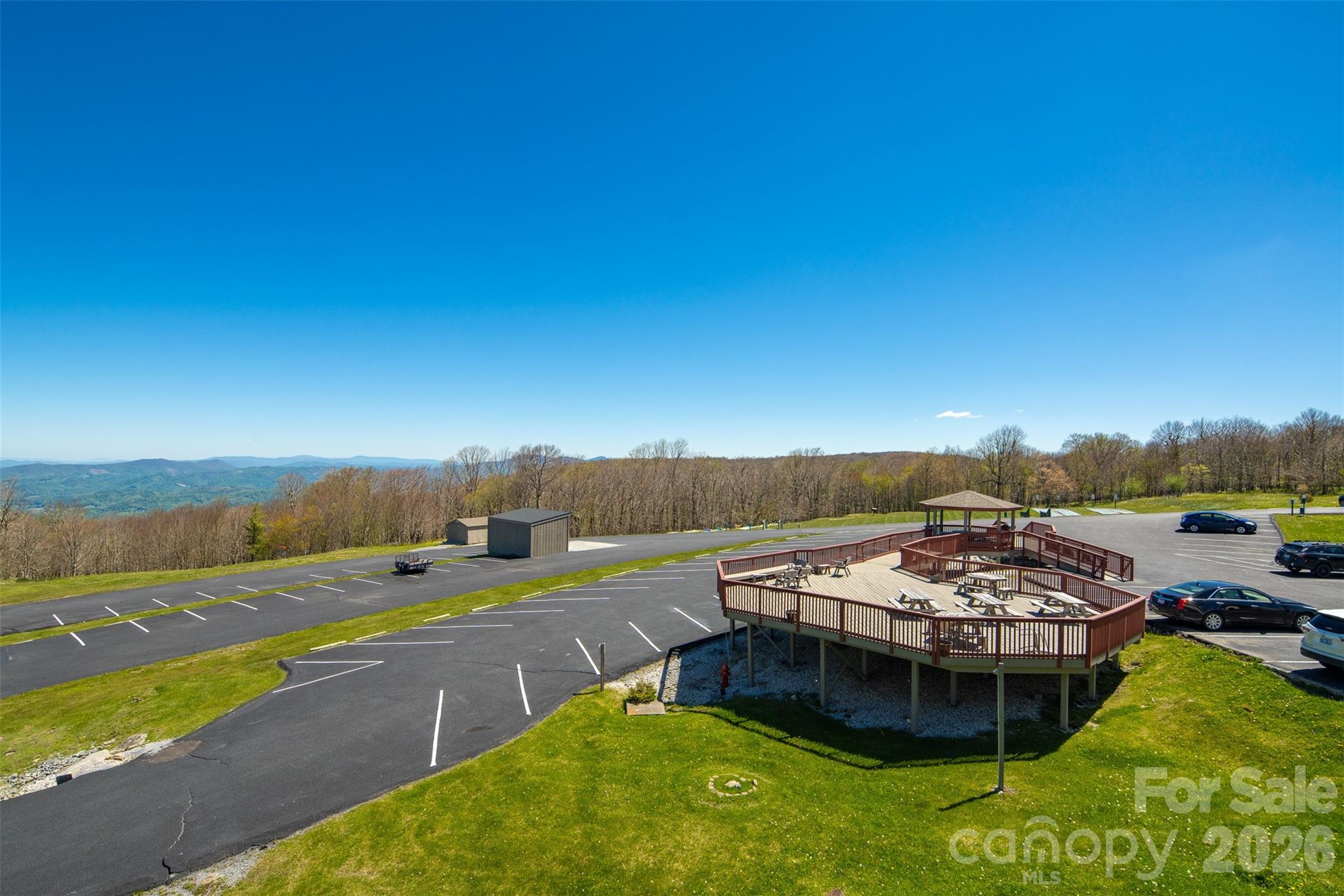 301 Pinnacle Inn Road Beech Mountain NC 28604