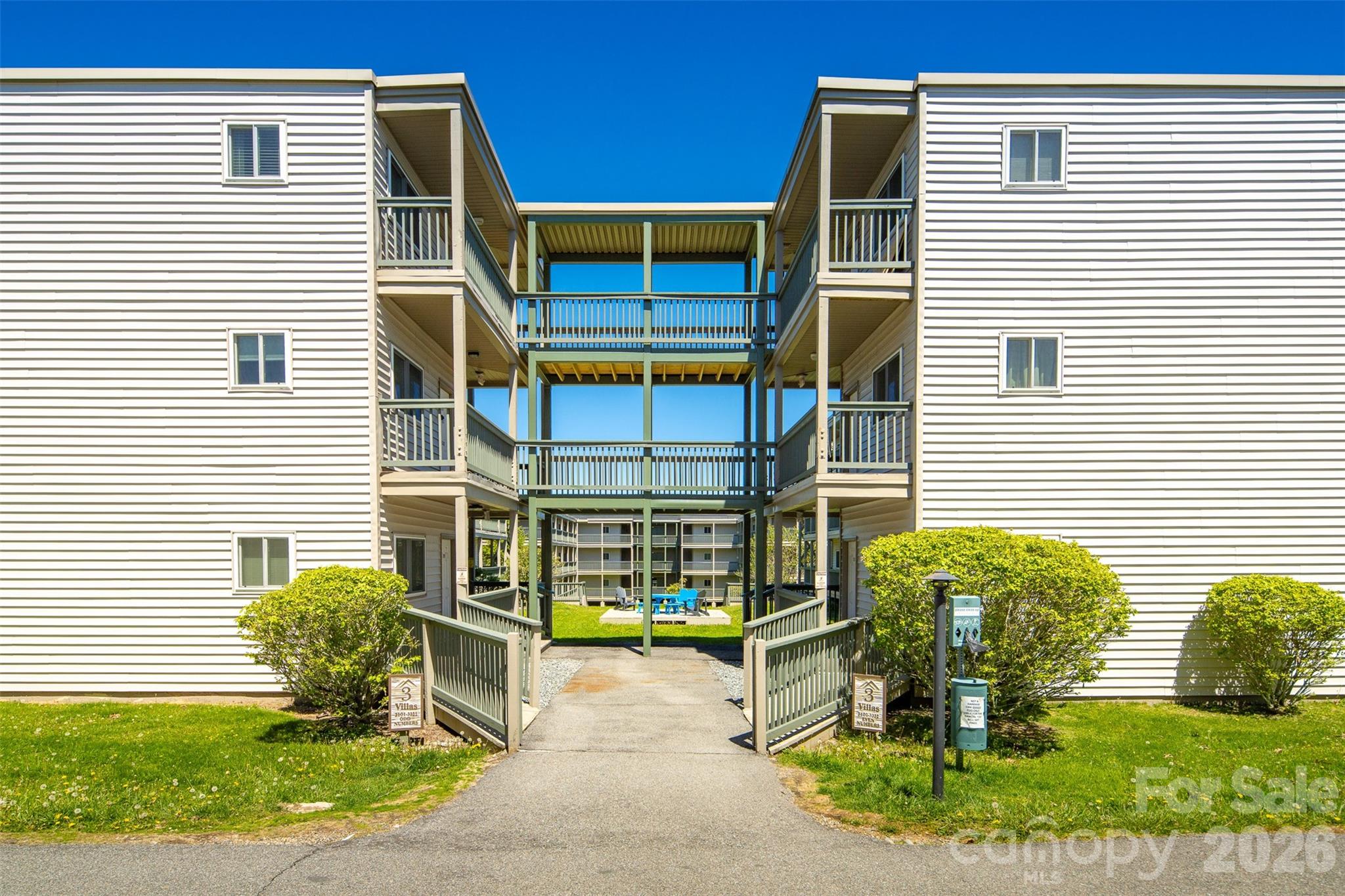 301 Pinnacle Inn Road Beech Mountain NC 28604