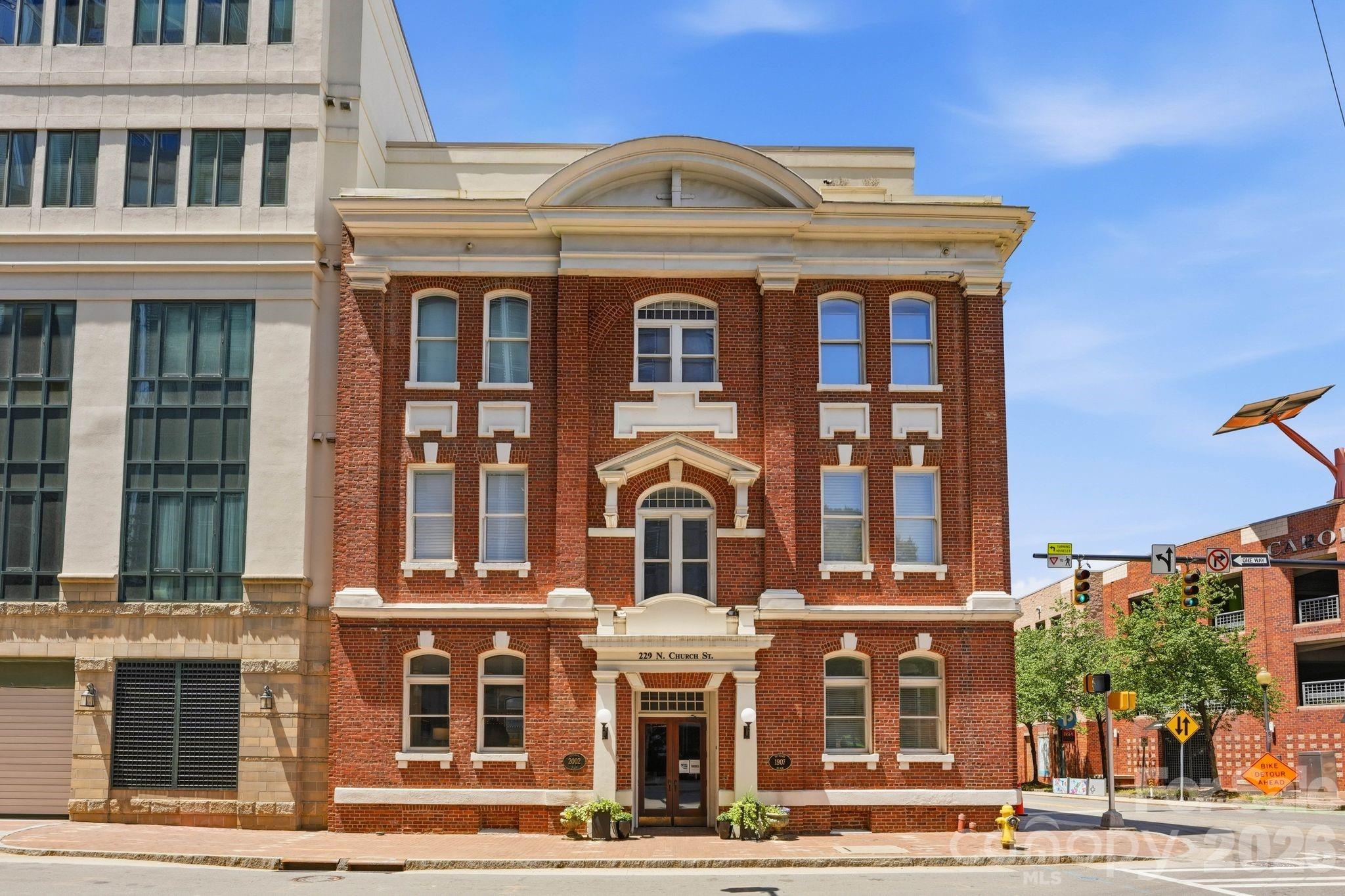 229 N Church Street Charlotte NC 28202