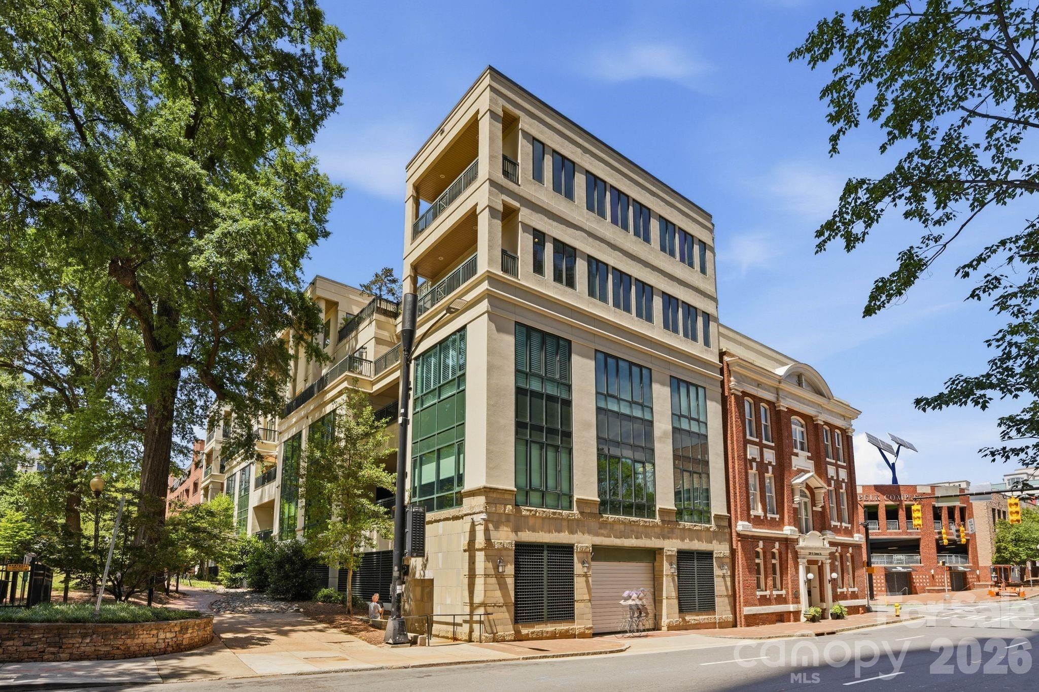 229 N Church Street Charlotte NC 28202