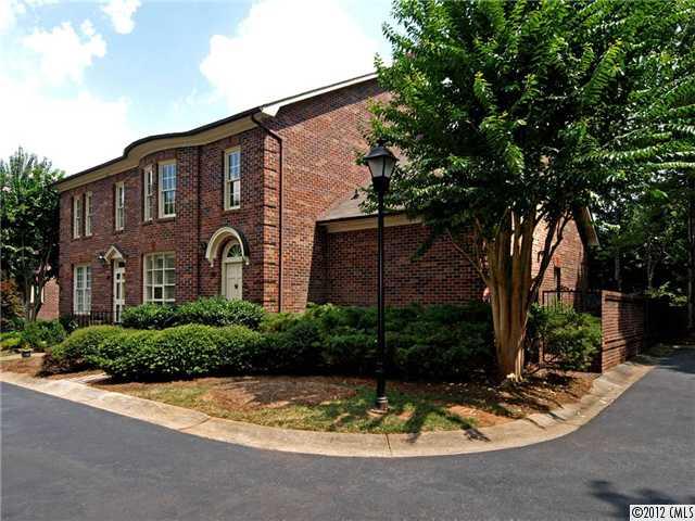 4514 Columbine Court Charlotte NC 28226