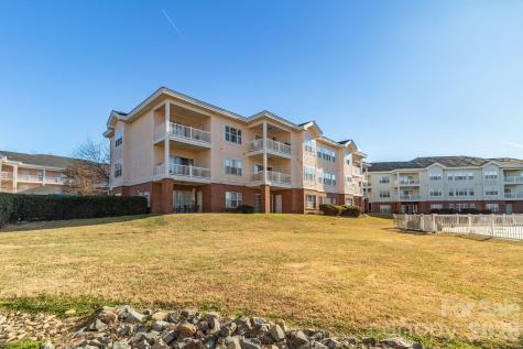 9047 Meadow Vista Road Charlotte NC 28213