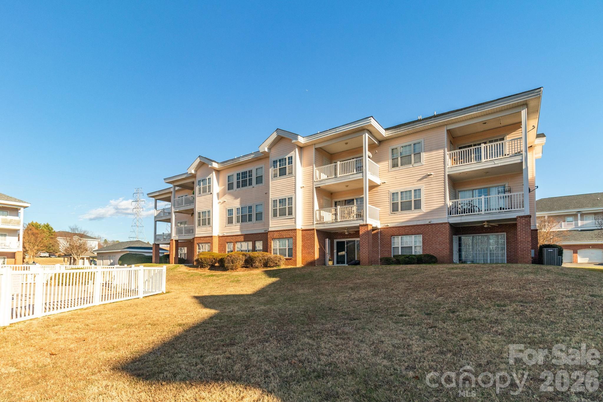 9047 Meadow Vista Road Charlotte NC 28213