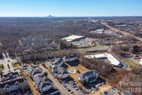 9047 Meadow Vista Road Charlotte NC 28213