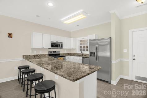 9047 Meadow Vista Road Charlotte NC 28213