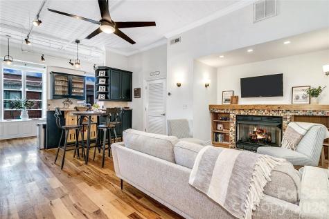 35 Patton Avenue Asheville NC 28801