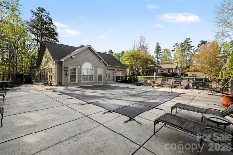 2726 Polo Club Boulevard Matthews NC 28105