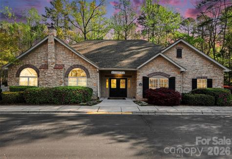 2726 Polo Club Boulevard Matthews NC 28105
