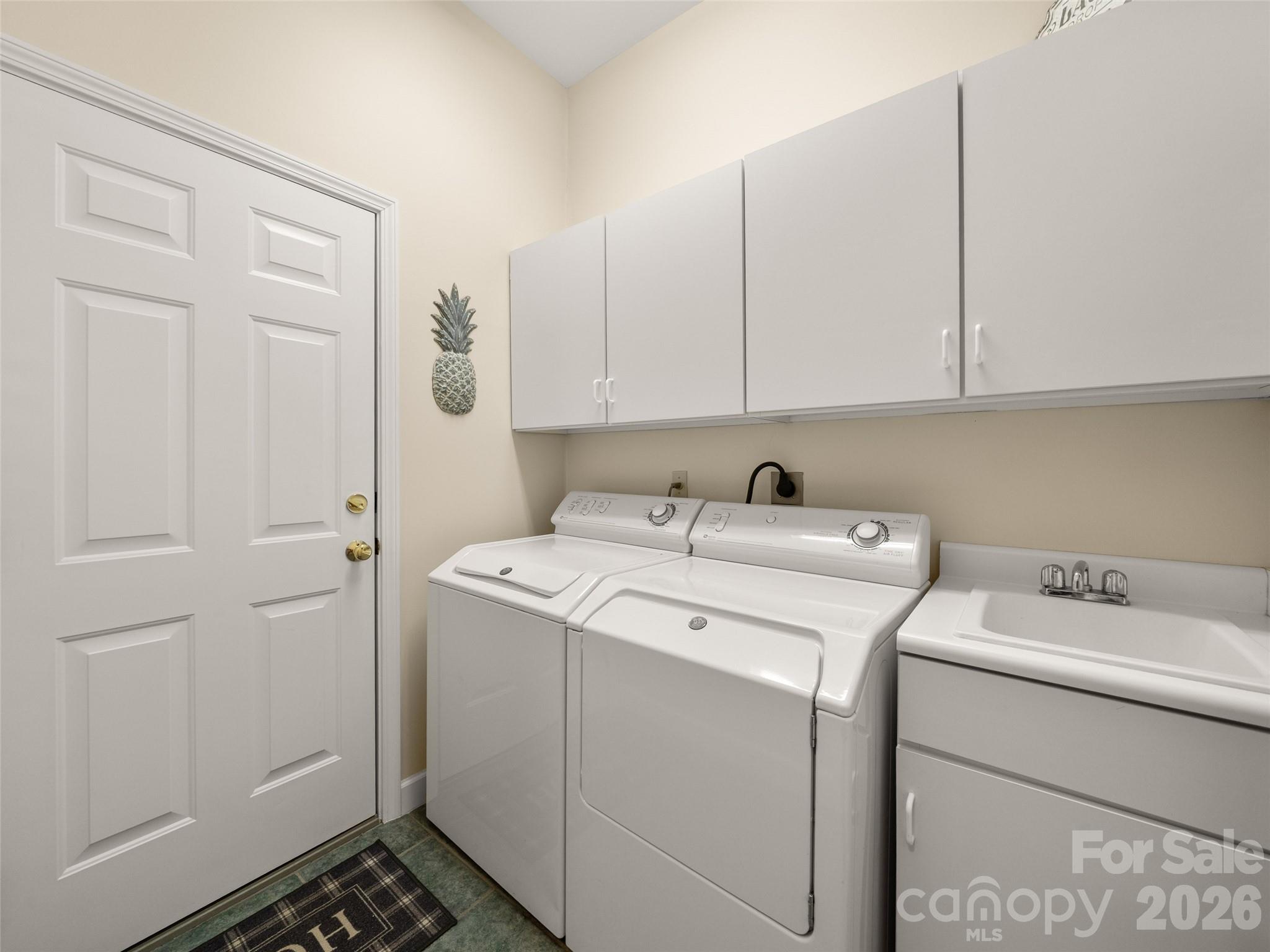 47 Ridgetop Circle Brevard NC 28712