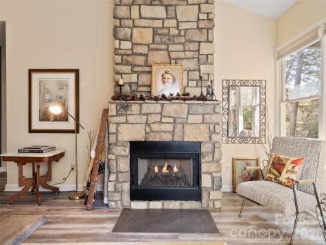 47 Ridgetop Circle Brevard NC 28712