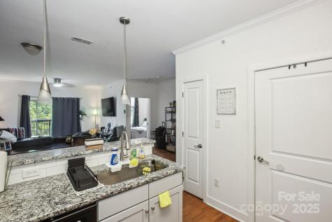 630 Calvert Street Charlotte NC 28208