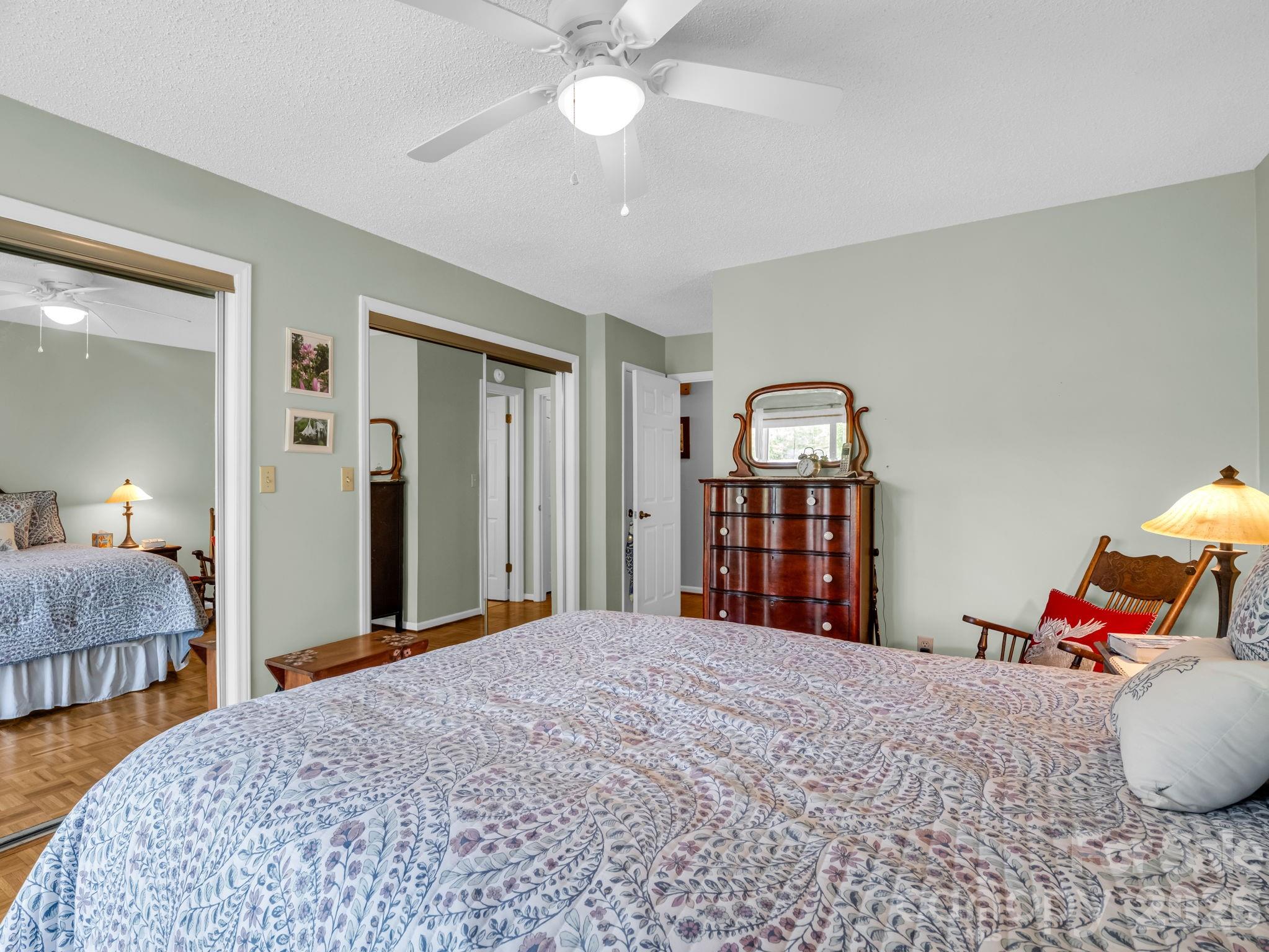 68 Lakeview Court Brevard NC 28712