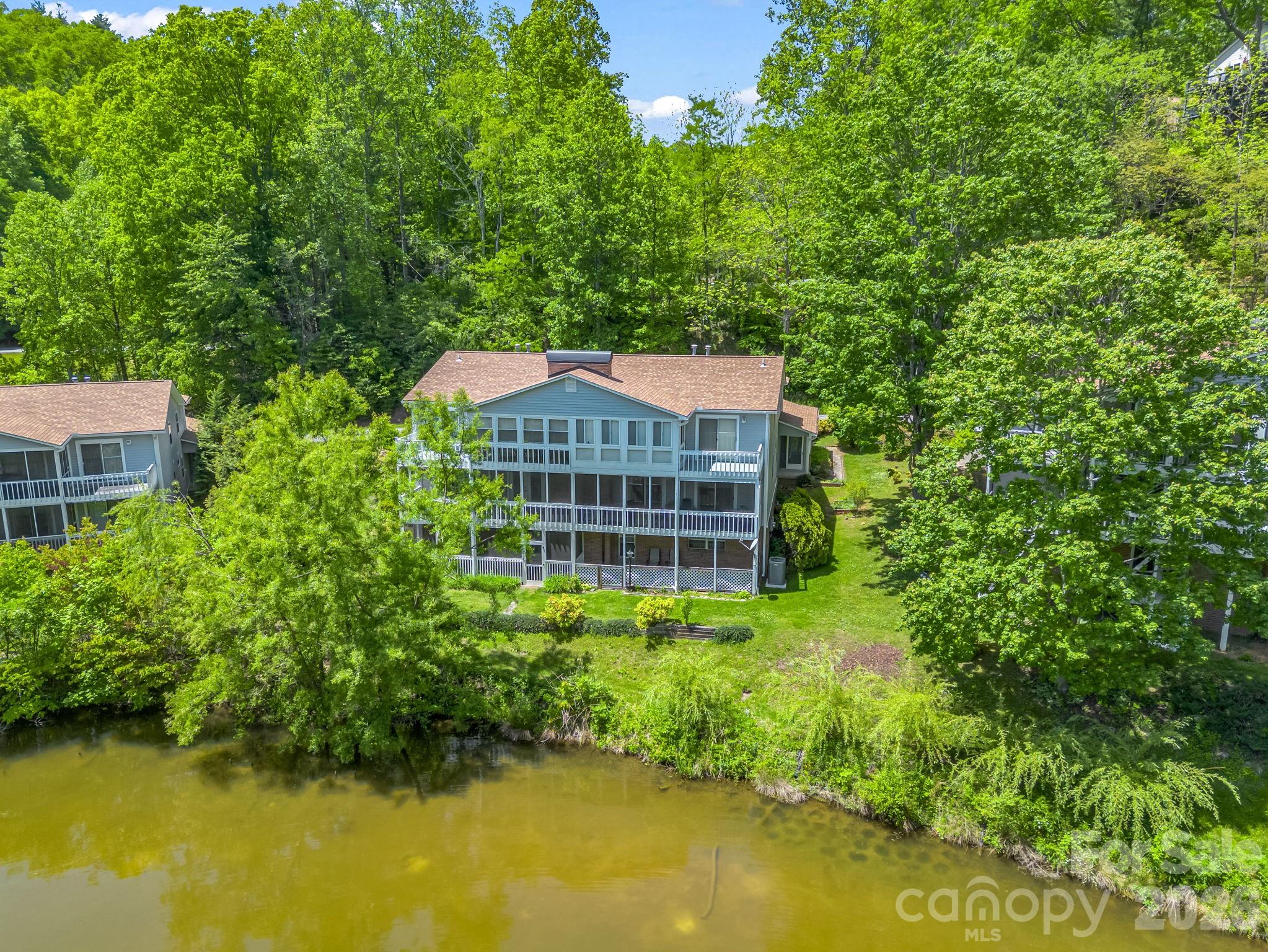 68 Lakeview Court Brevard NC 28712