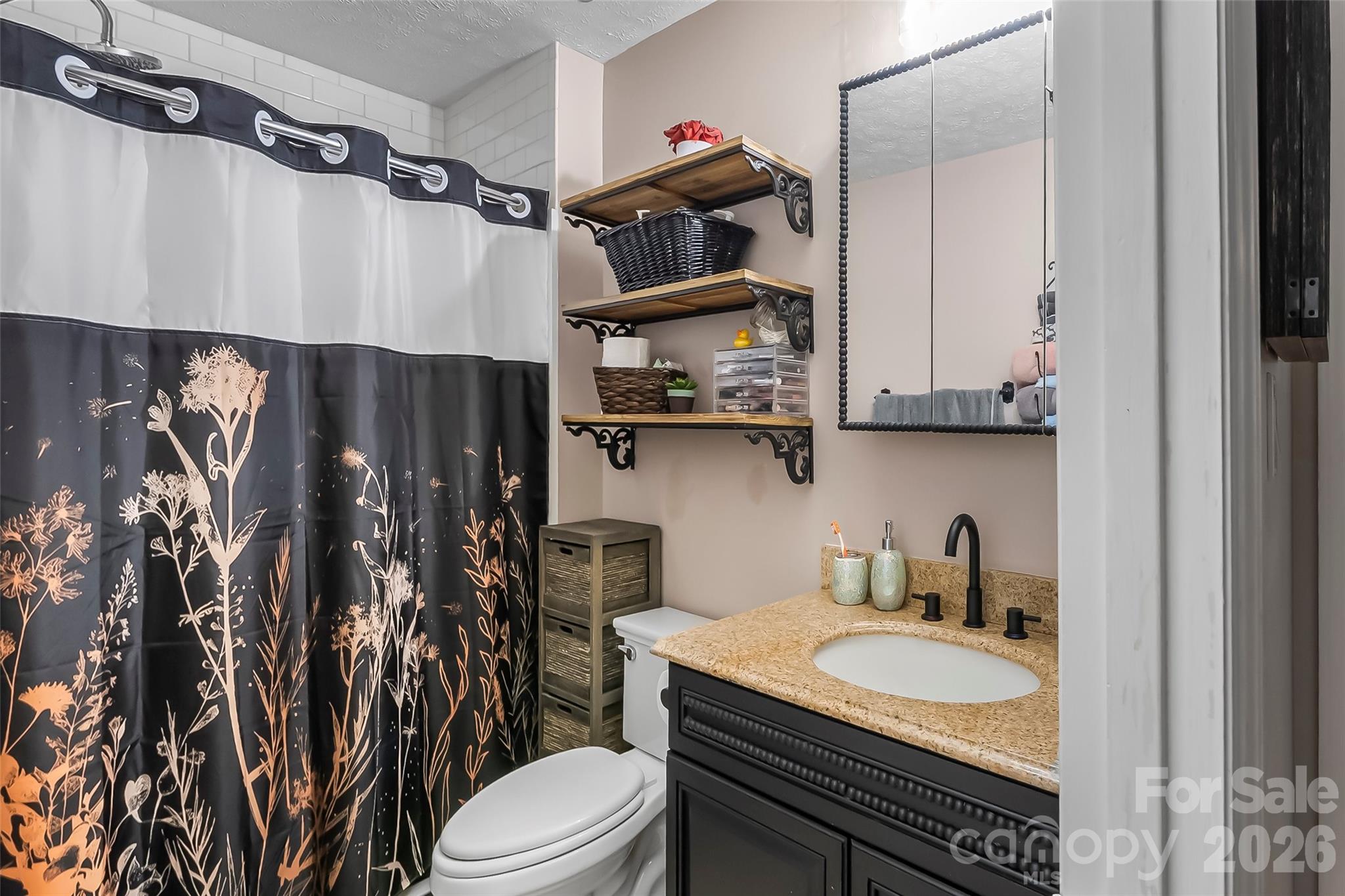 224 14th Avenue SE Hickory NC 28602