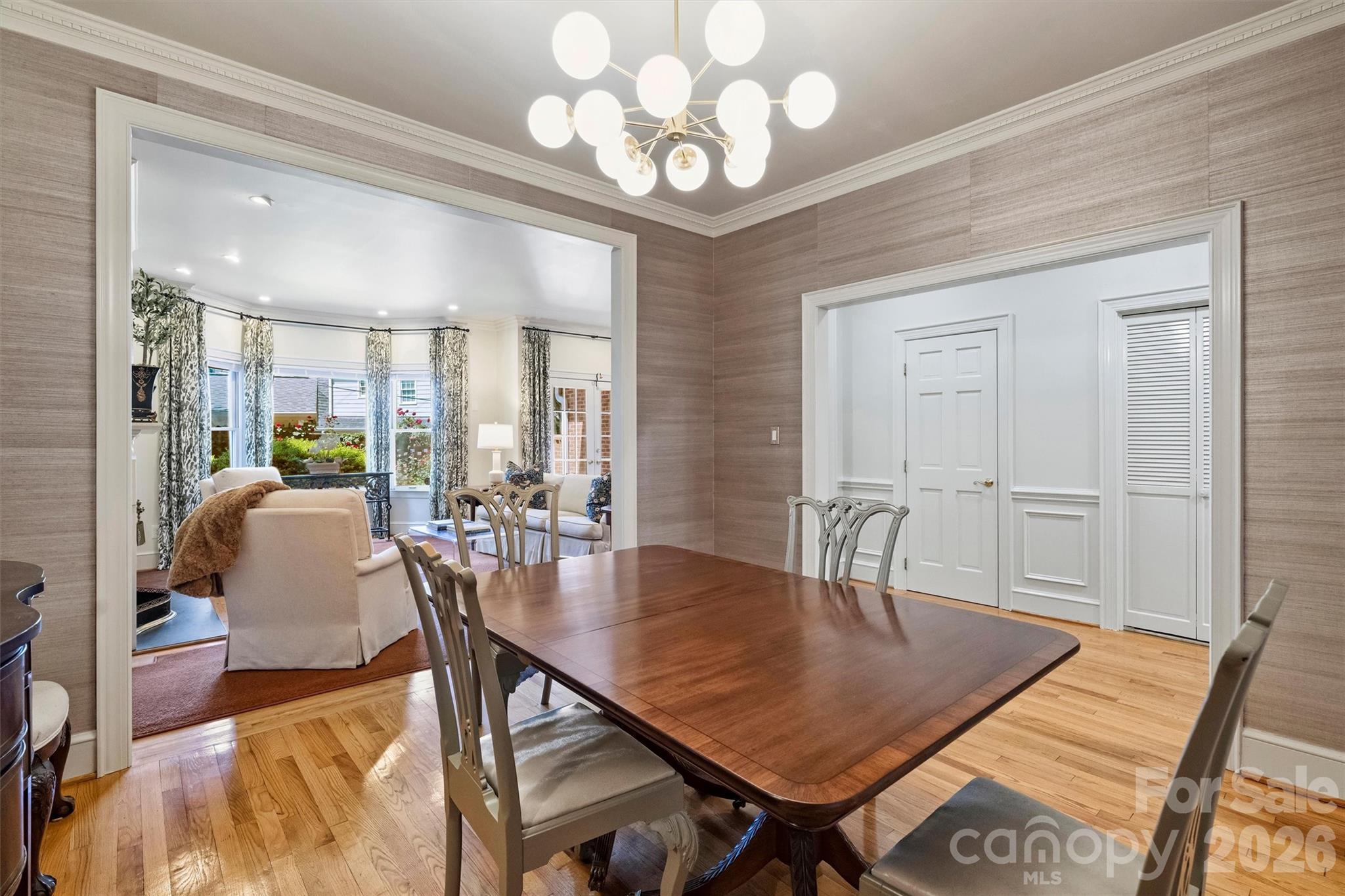 2320 Selwyn Avenue Charlotte NC 28207