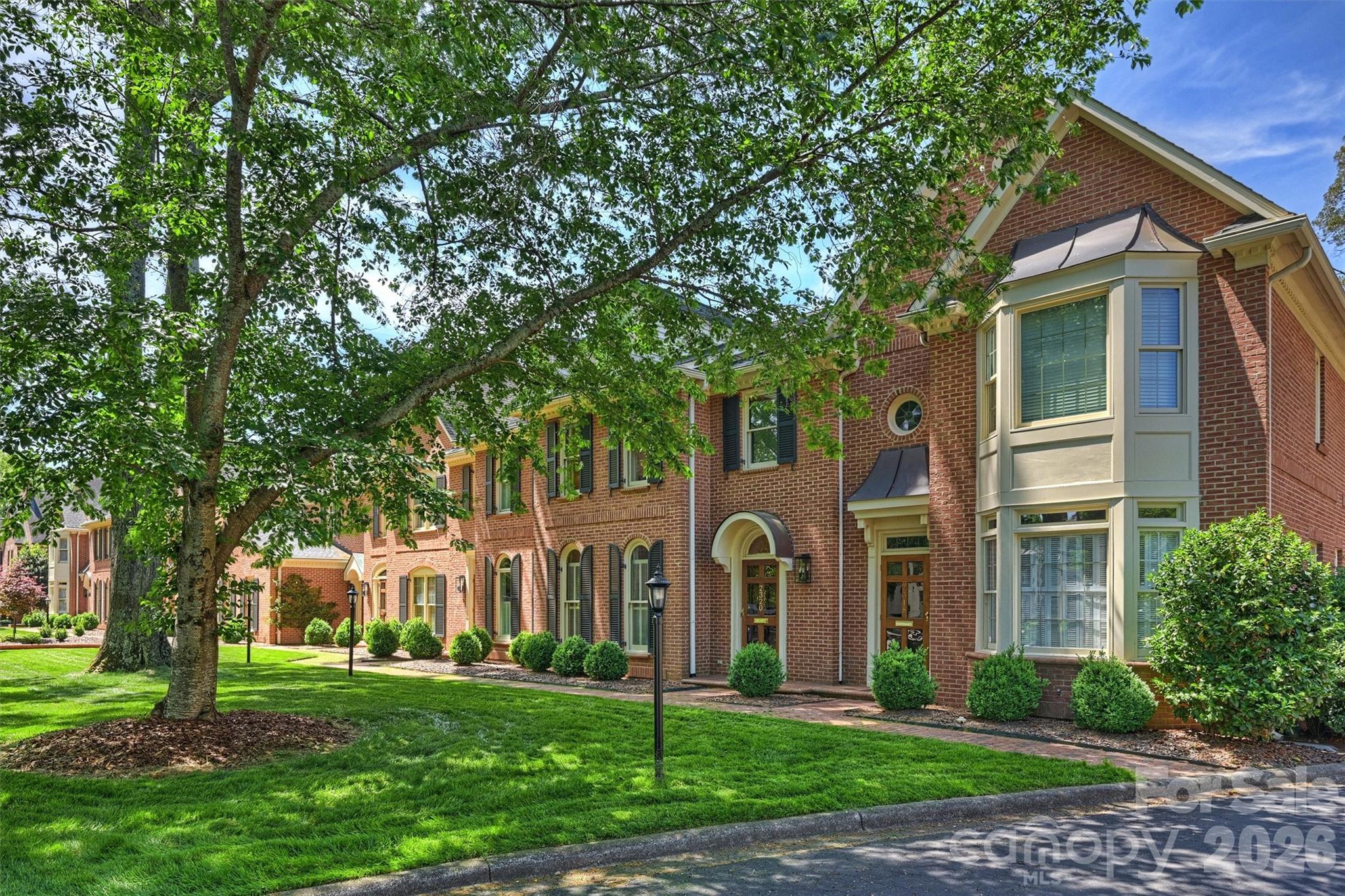 2320 Selwyn Avenue Charlotte NC 28207