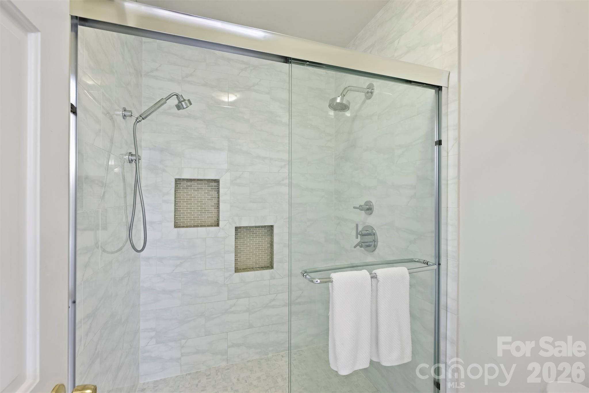 2320 Selwyn Avenue Charlotte NC 28207