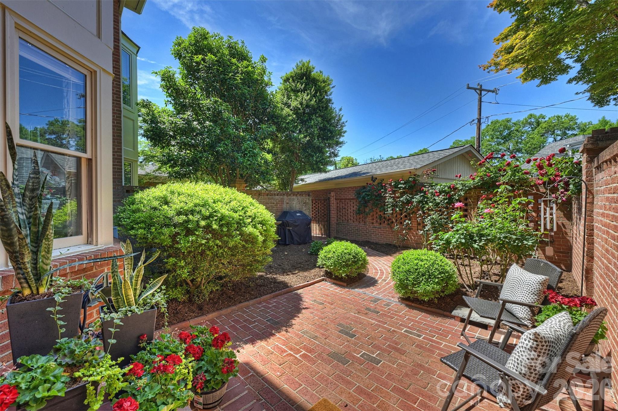 2320 Selwyn Avenue Charlotte NC 28207