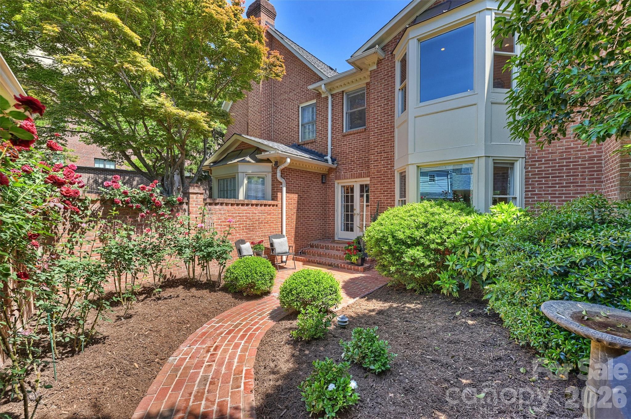 2320 Selwyn Avenue Charlotte NC 28207
