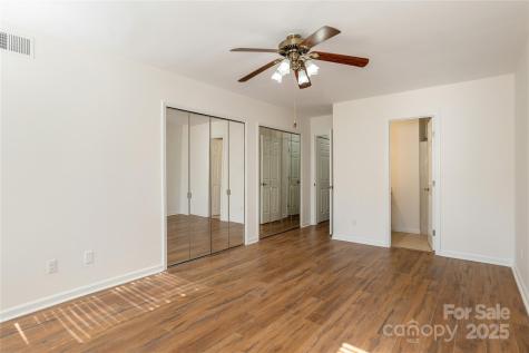 4202 Dominic Lane Asheville NC 28805