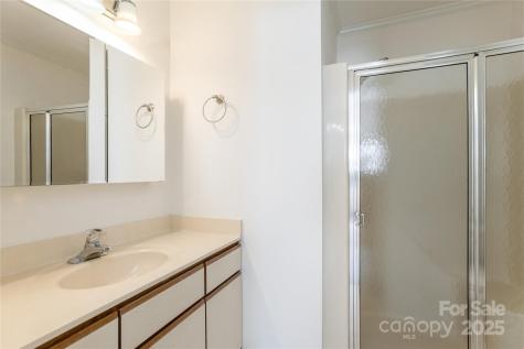 4202 Dominic Lane Asheville NC 28805