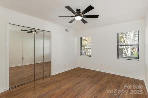 4202 Dominic Lane Asheville NC 28805