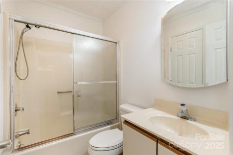 4202 Dominic Lane Asheville NC 28805