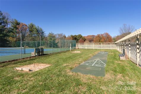 4202 Dominic Lane Asheville NC 28805