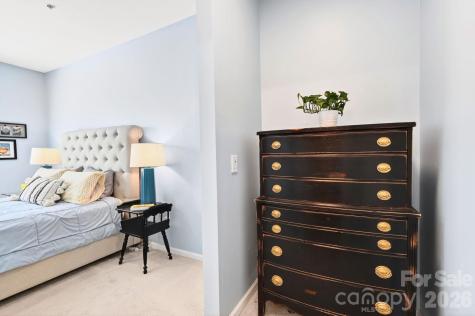 123 Appeldoorn Circle Asheville NC 28803