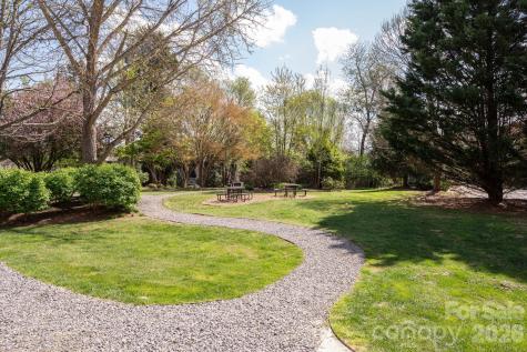 123 Appeldoorn Circle Asheville NC 28803