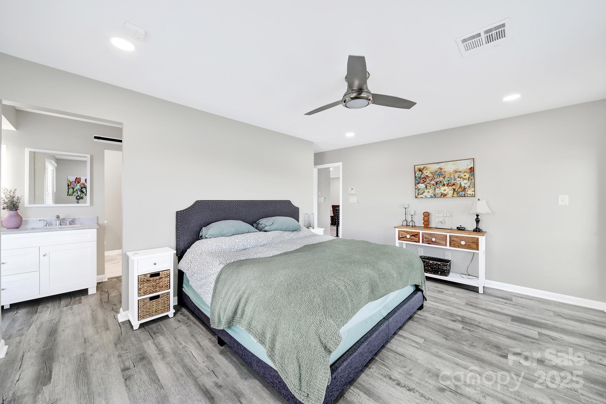 7340 Lakefront Drive Charlotte NC 28278