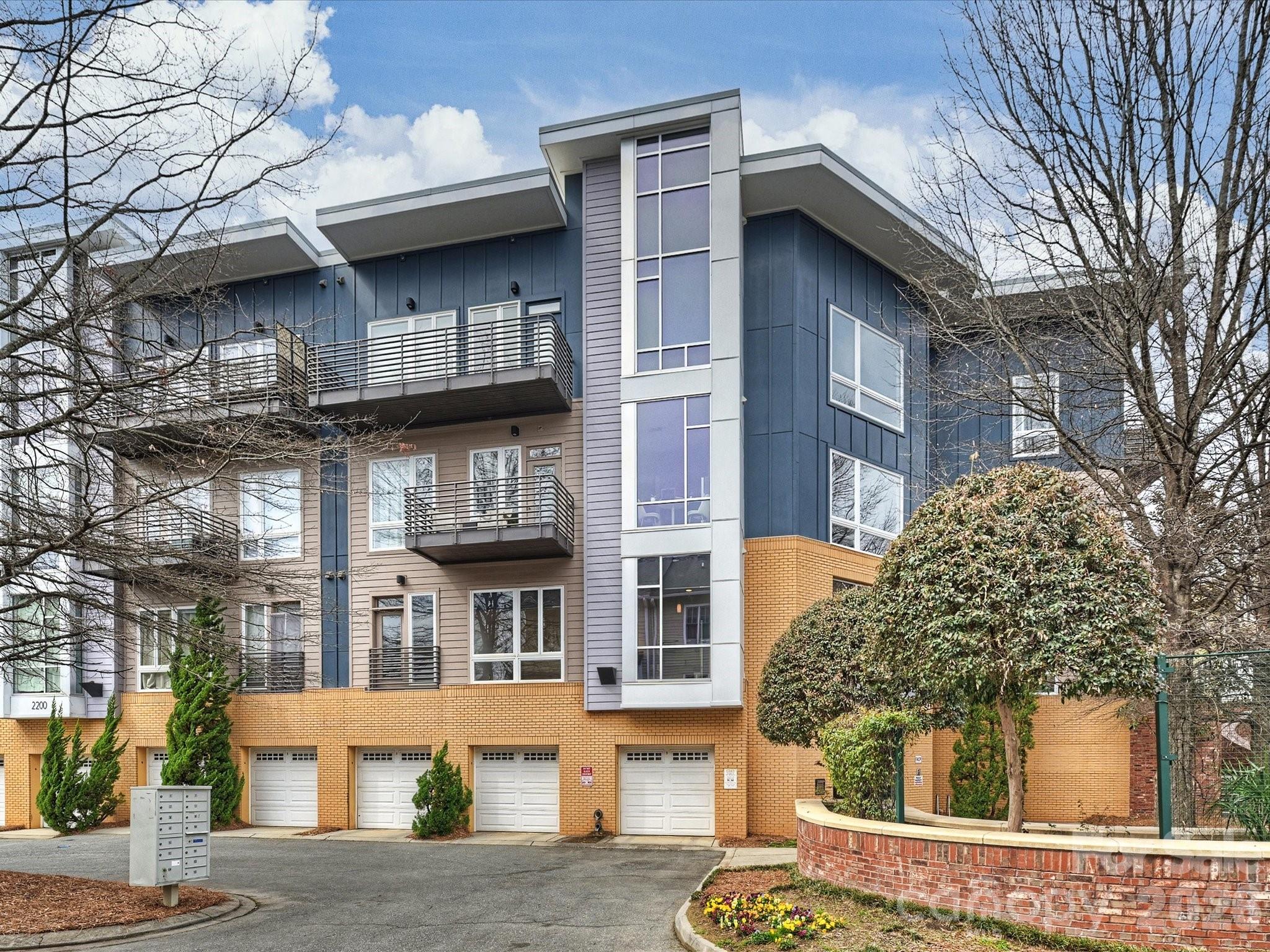 2200 Lyndhurst Avenue Charlotte NC 28203