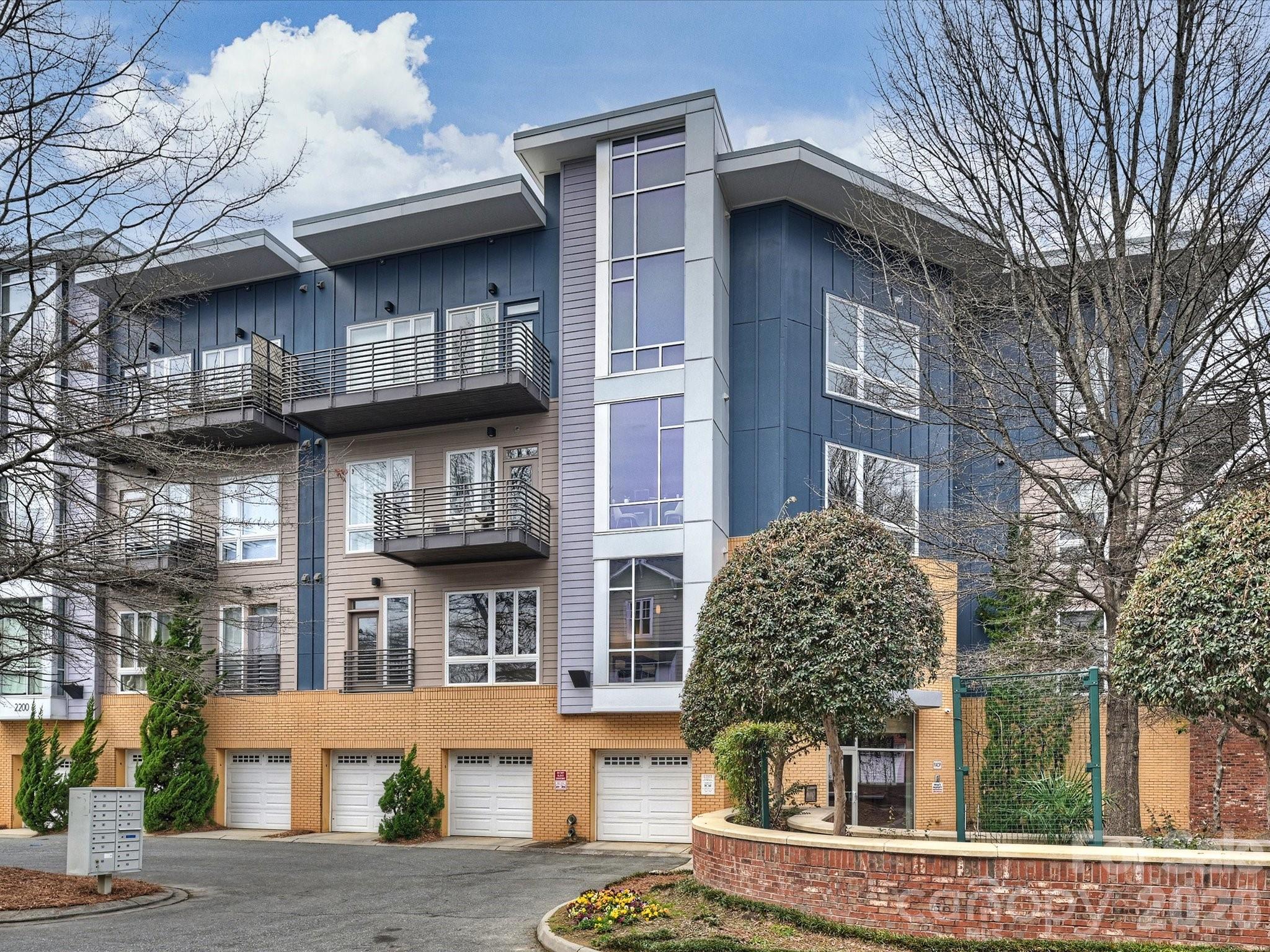 2200 Lyndhurst Avenue Charlotte NC 28203