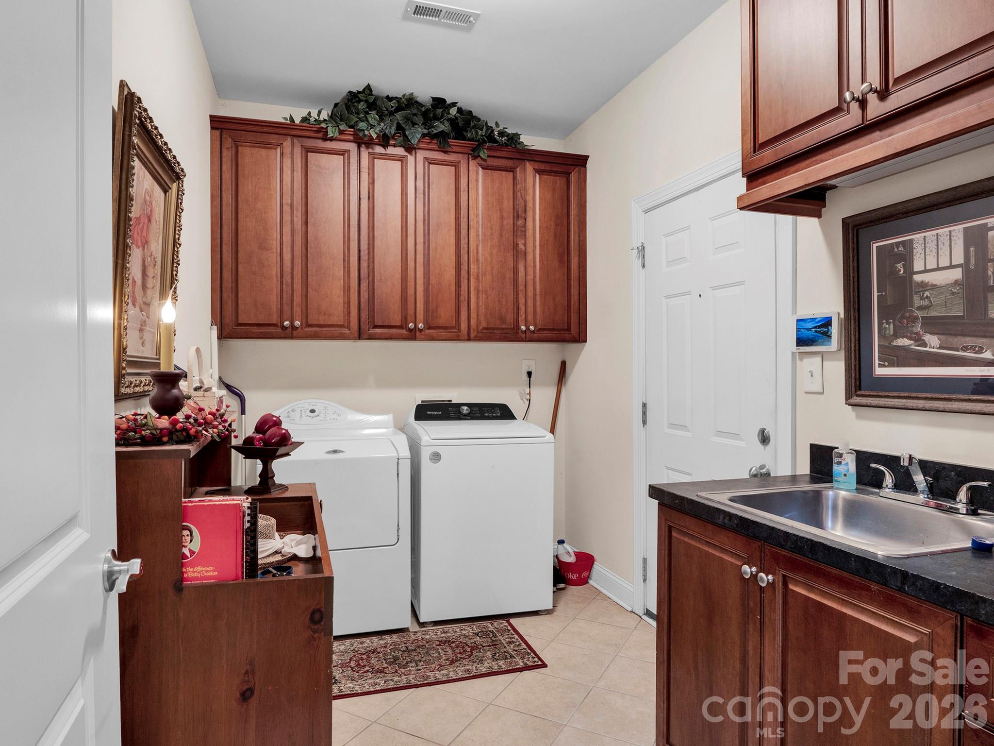 10721 Vicino Court Matthews NC 28105