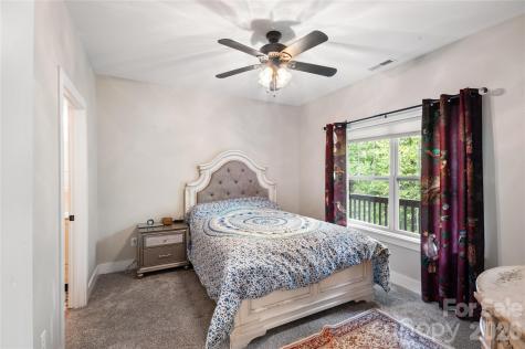124 Foxden Drive Fletcher NC 28732