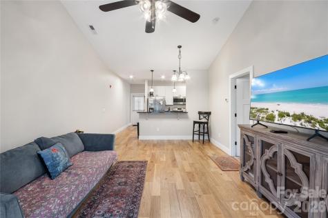124 Foxden Drive Fletcher NC 28732