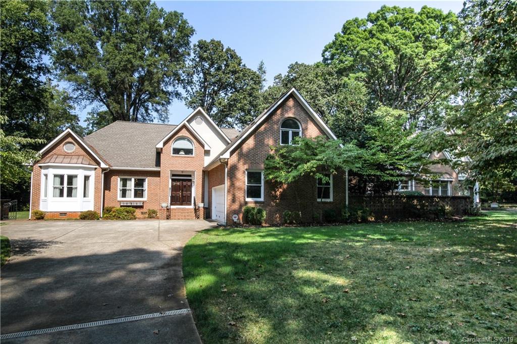 2044 Sharon Lane Charlotte NC 28211