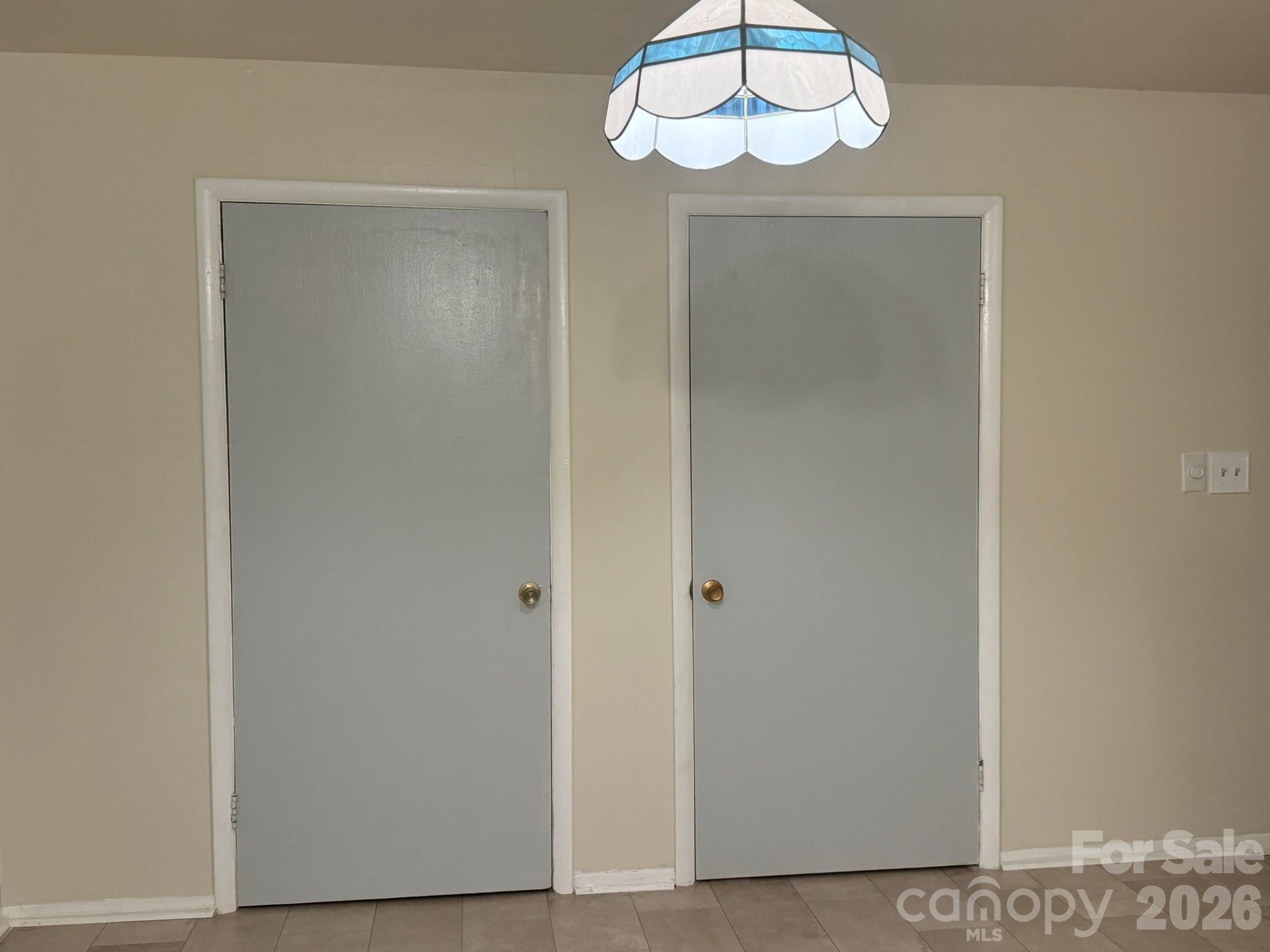 4915 Malibu Drive Charlotte NC 28215