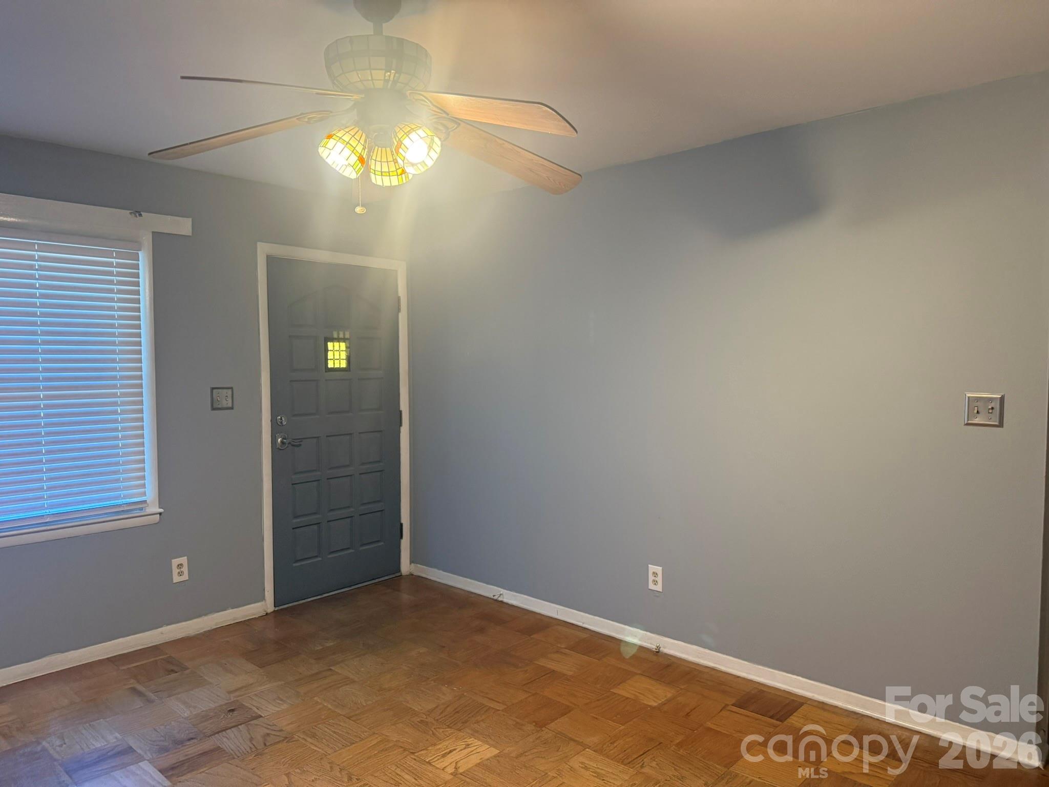 4915 Malibu Drive Charlotte NC 28215