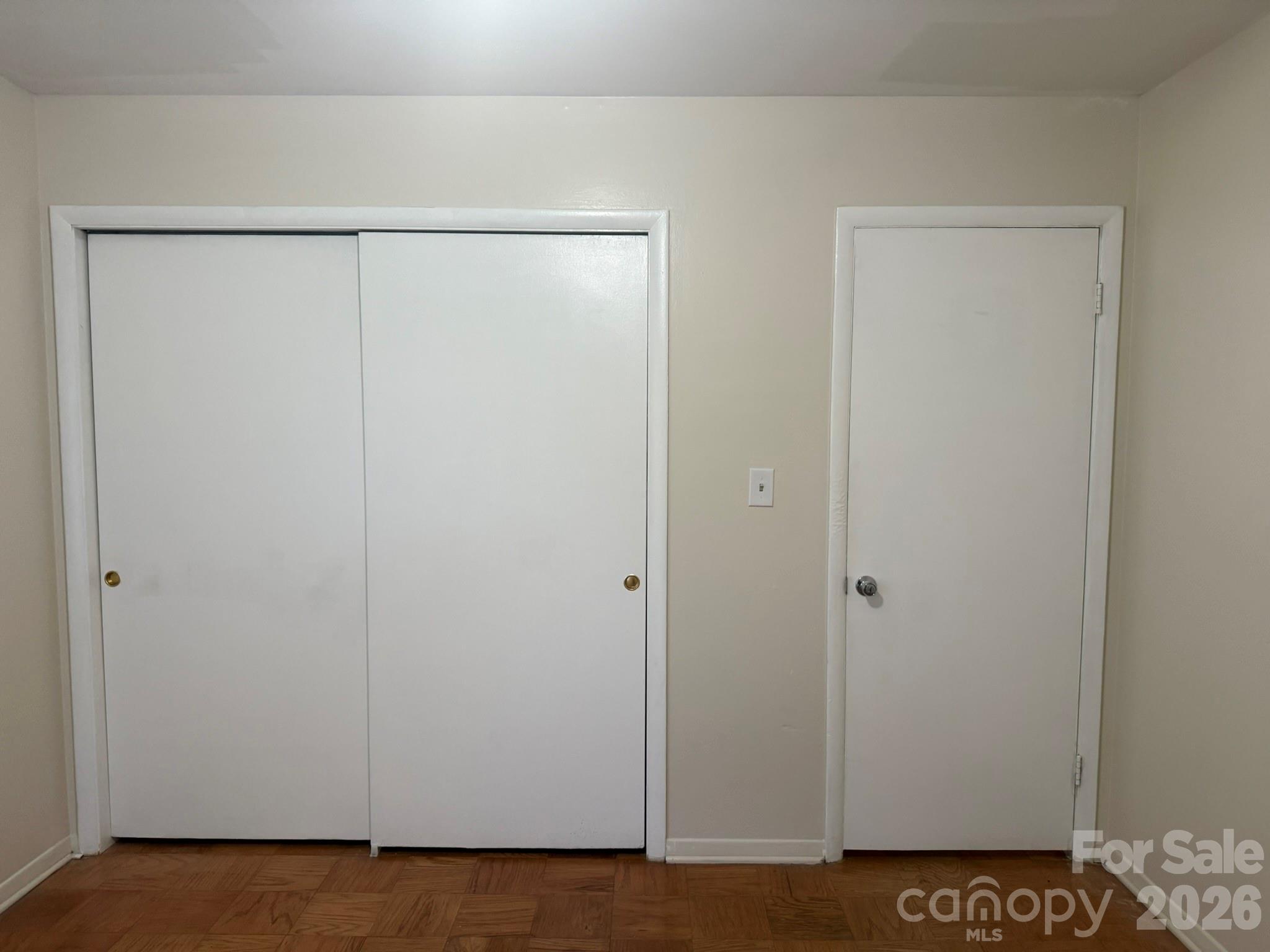4915 Malibu Drive Charlotte NC 28215
