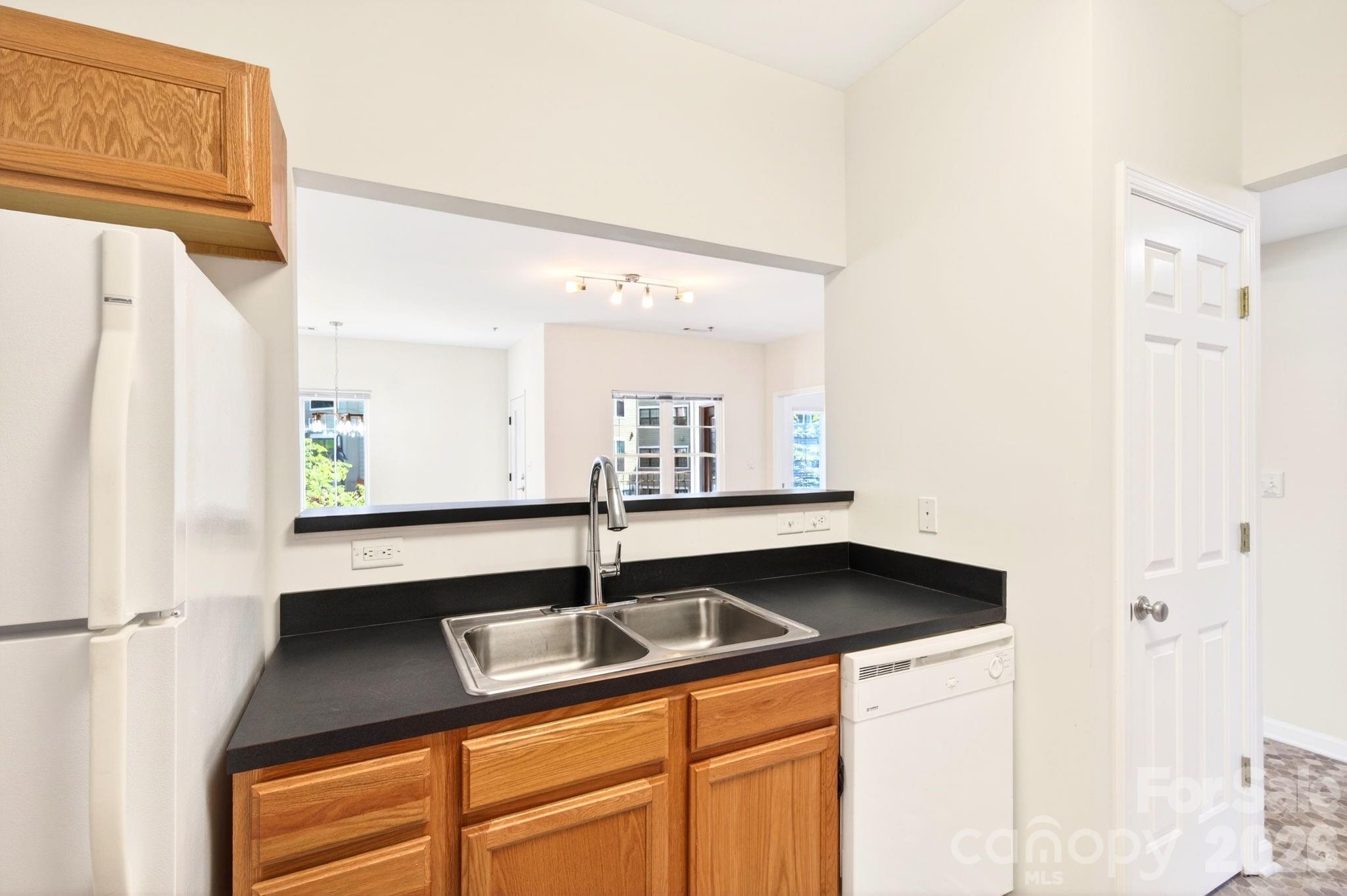 64 Clingman Avenue Asheville NC 28801