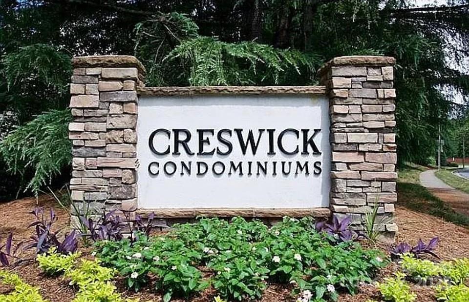 2520 Stradbrook Drive Charlotte NC 28210