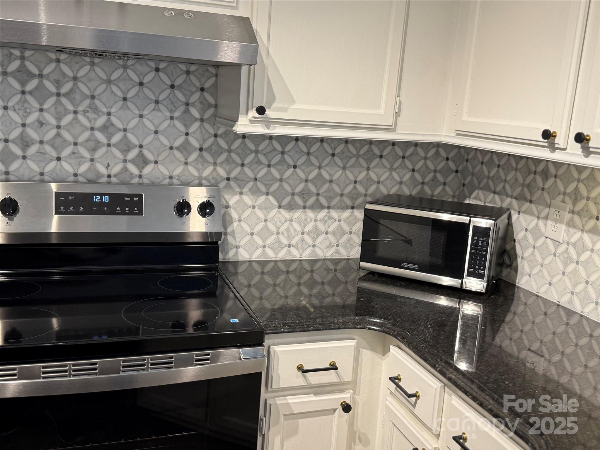 2520 Stradbrook Drive Charlotte NC 28210
