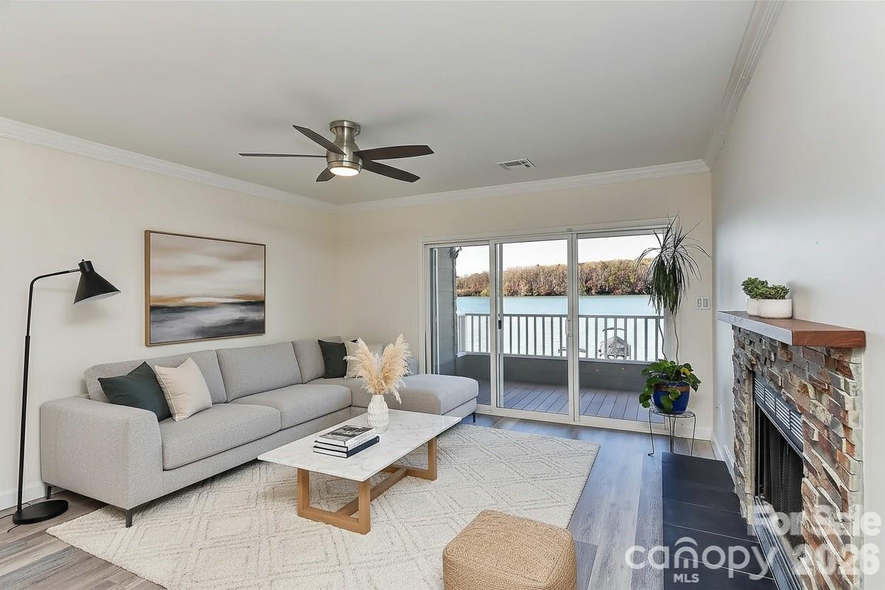 7332 Lakefront Drive Charlotte NC 28278