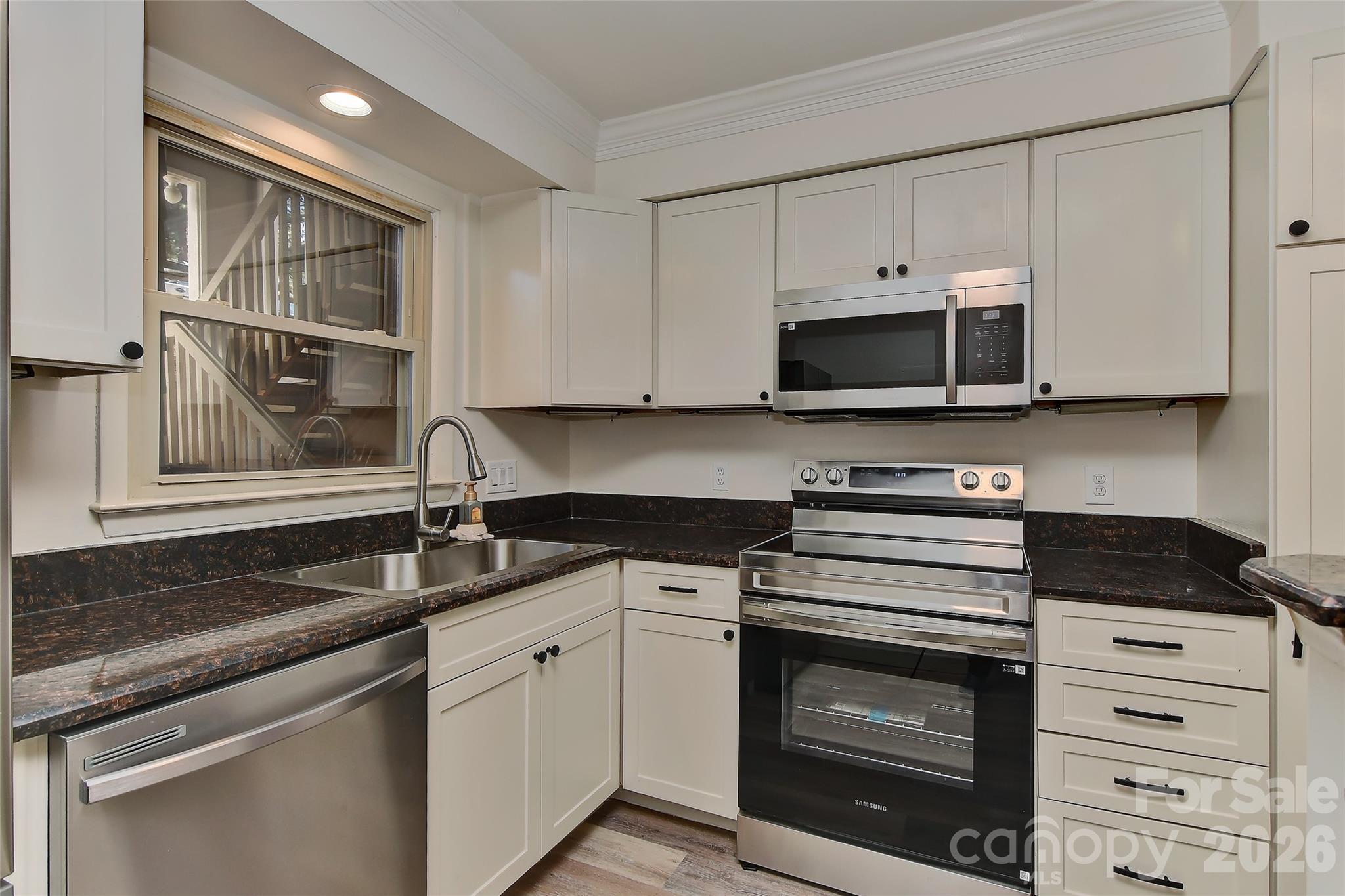 7332 Lakefront Drive Charlotte NC 28278