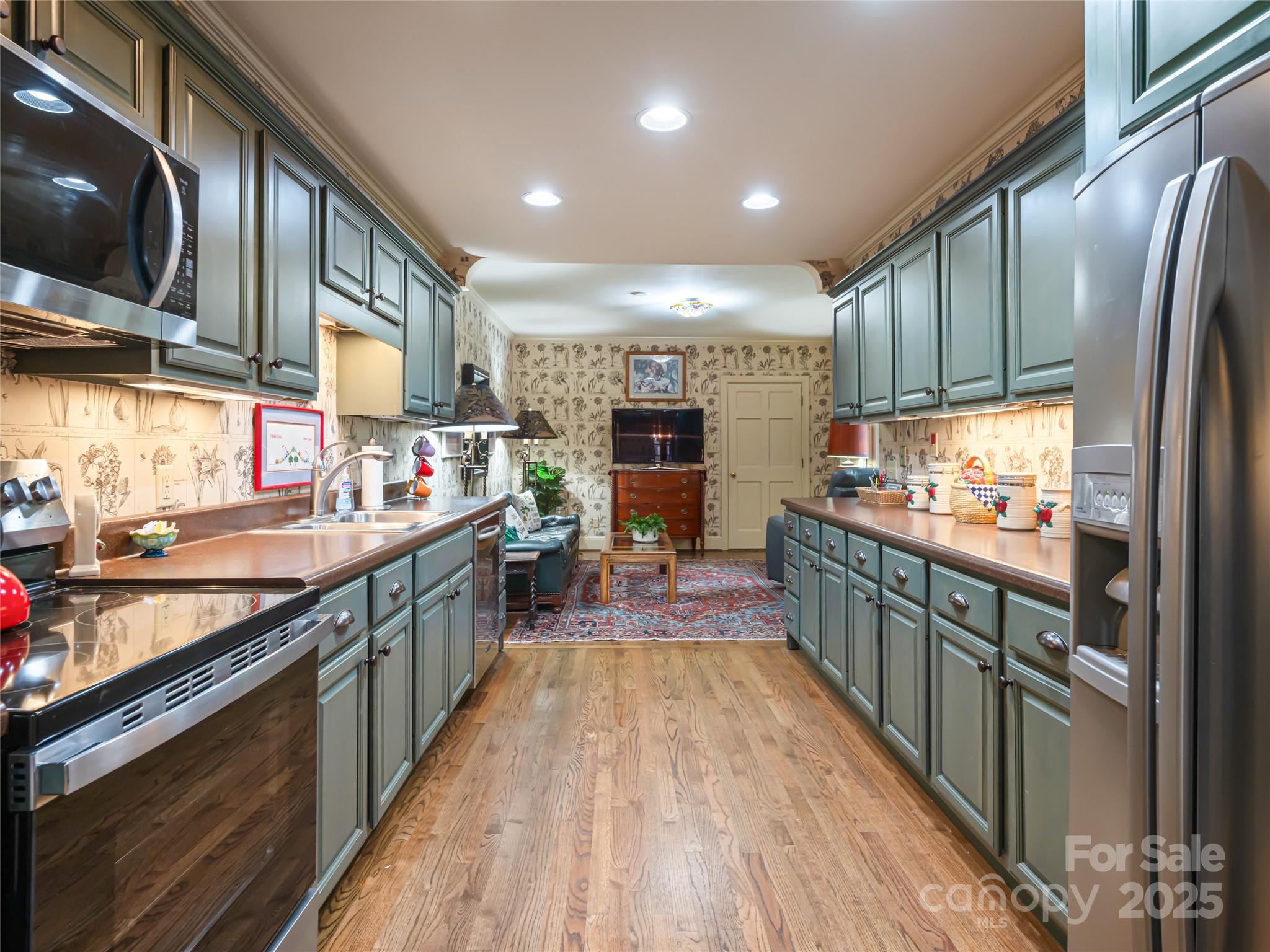 11 Bourne Lane Asheville NC 28803